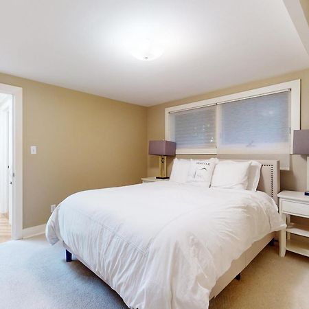 Stones Way Villa Lake Forest Park Exterior foto
