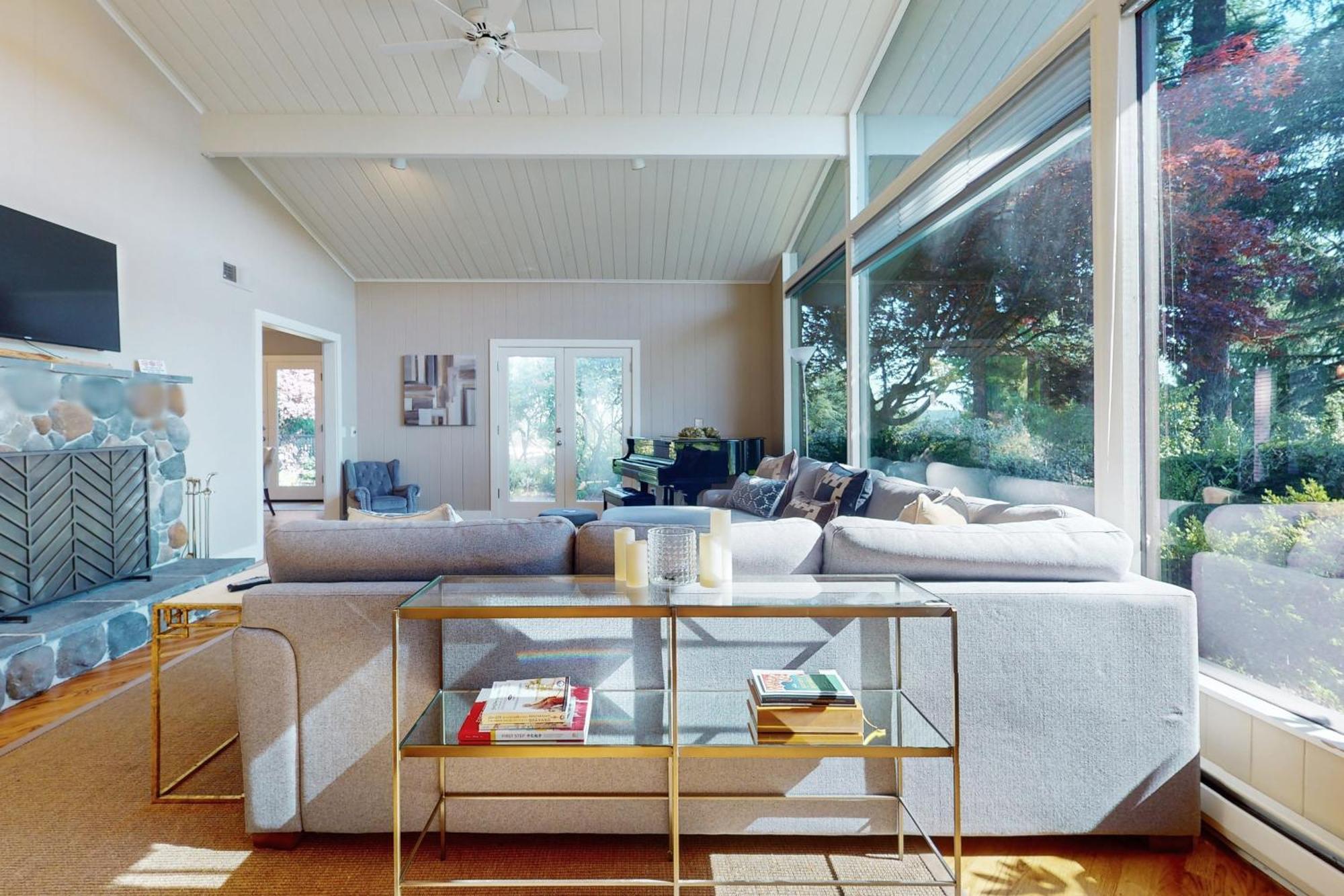 Stones Way Villa Lake Forest Park Exterior foto